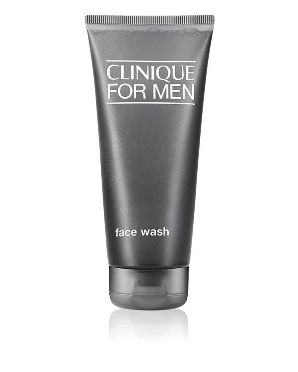 Clinique For Men™ Face Wash, Ce savon liquide non gras nettoie efficacement en douceur.