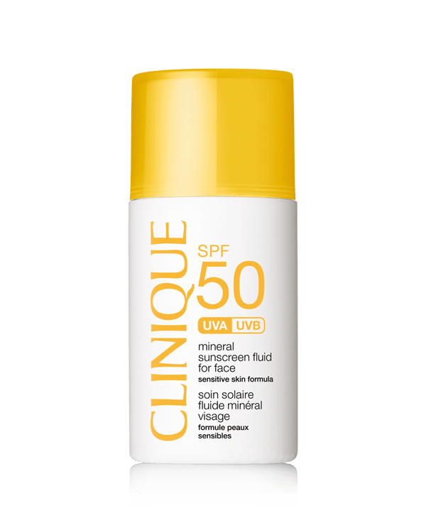 SPF50 Mineral Fluid For Face, Un fluide léger qui offre une protection UVA/UVB quotidienne contre les dommages du soleil.